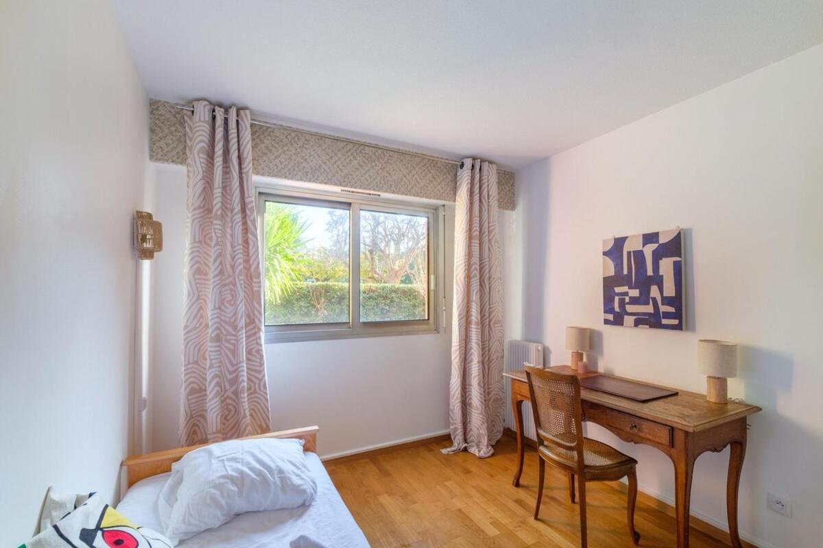 Ferienwohnung Le Riviera ~ Jardin ~ Parking ~ Climatisation Cagnes-sur-Mer Exterior foto