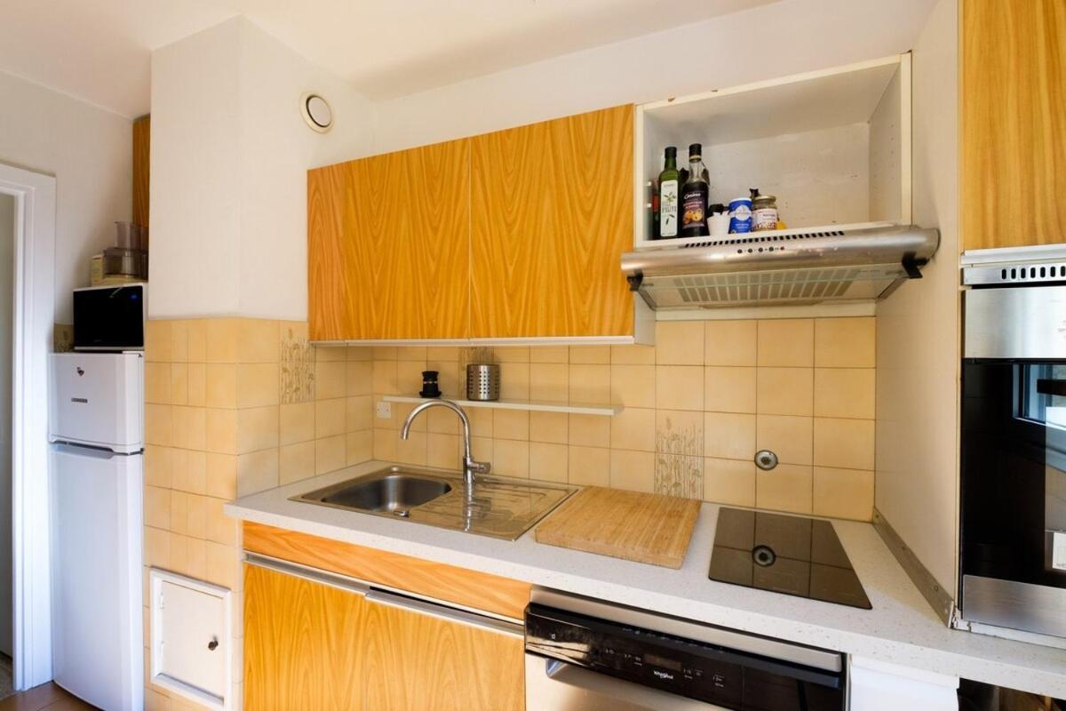 Ferienwohnung Le Riviera ~ Jardin ~ Parking ~ Climatisation Cagnes-sur-Mer Exterior foto